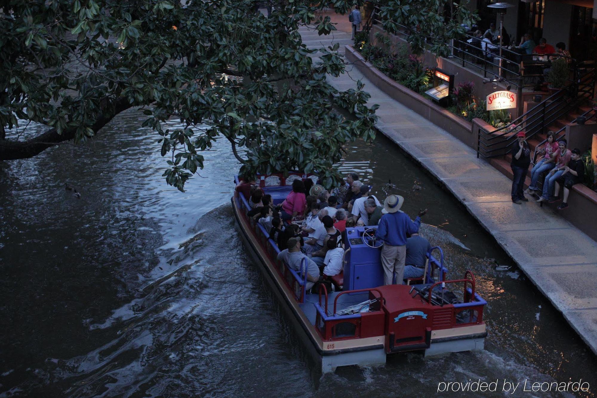 Comfort Suites Alamo-River Walk San Antonio Dış mekan fotoğraf